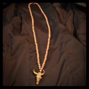 Boho Beads Bullhead necklace